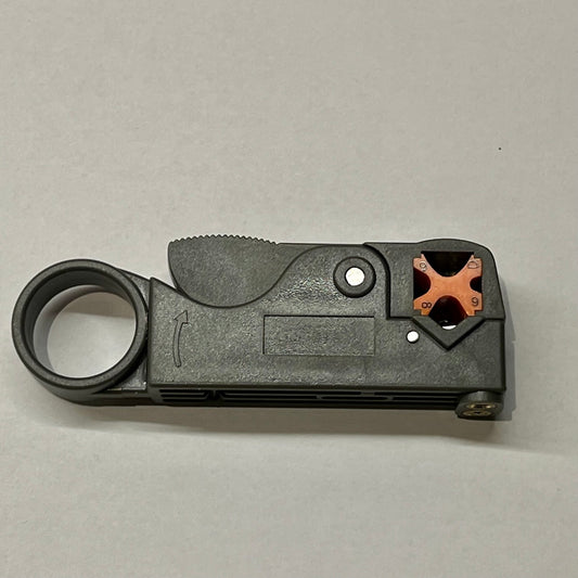 Kábel csupaszoló fogó / Rotációs Blankoló fogó